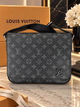 Louis Vuitton Messenger Bag